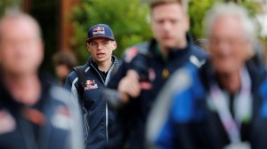 Australian GP-10 câu hỏi trước chặng đua mở màn