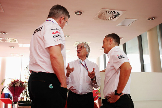 during the Indian Formula One Grand Prix at Buddh International Circuit on October 28, 2012 in Noida, India. during the Indian Formula One Grand Prix at Buddh International Circuit on October 28, 2012 in Noida, India.