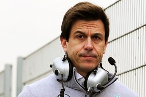 Toto Wolff- Đơn giản là Ferrari nhanh hơn