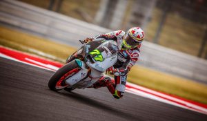 Dominique Aegerter bị tước chiến thắng tại GP Misano 2017