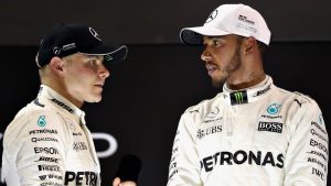 Valtteri Bottas sẽ không chơi tâm lý chiến với Lewis Hamilton