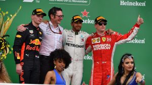 GP Brasil 2018-Esteban Ocon hạ nốc ao Max Verstappen, dâng chiến thắng cho Lewis Hamilton