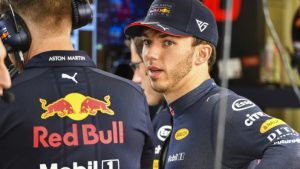 Pierre Gasly bị hủy kết quả phân hạng, Robert Kubica phải xuất phát từ pitlane