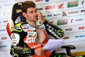 Cal Crutchlow-Lorenzo không nên giành công nếu Honda dễ lái hơn