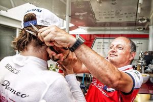 Antonio Giovinazzi (07/2019): Được sếp cắt tóc cho