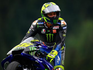https://thethaotocdo.vn/wp-content/uploads/2019/08/valentino-rossi-325x244.jpg