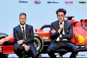 Mattia Binotto-Ferrari muốn gia hạn hợp đồng với Sebastian Vettel