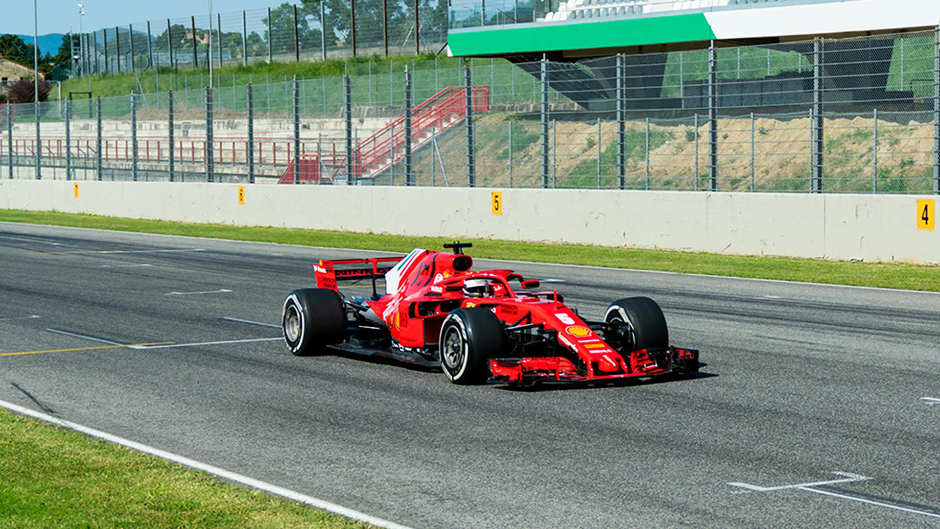 Sao F1 vận động thu nạp Imola và Mugello vào lịch thi đấu F1 2020