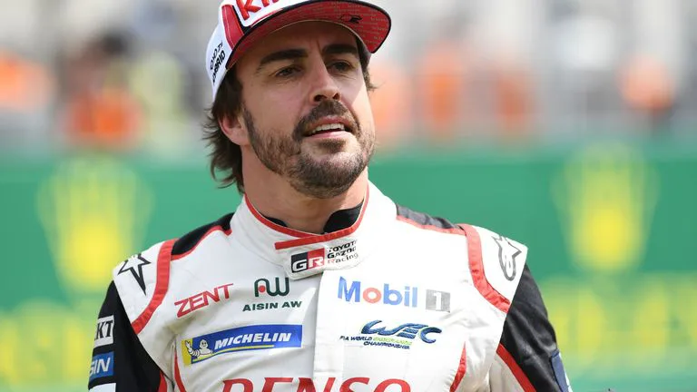 Fernando Alonso đua ở giải WTCC 2019