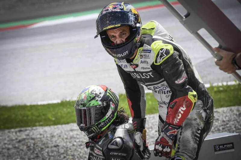 (MotoGP 2020) Johann Zarco phải phẫu thuật cổ tay phải, vẫn muốn tham gia MotoGP Steiermark