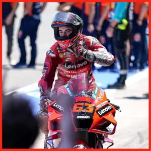 Francesco Bagnaia-Ducati đã gặp may mắn vì Fabio Quartararo gặp sự cố