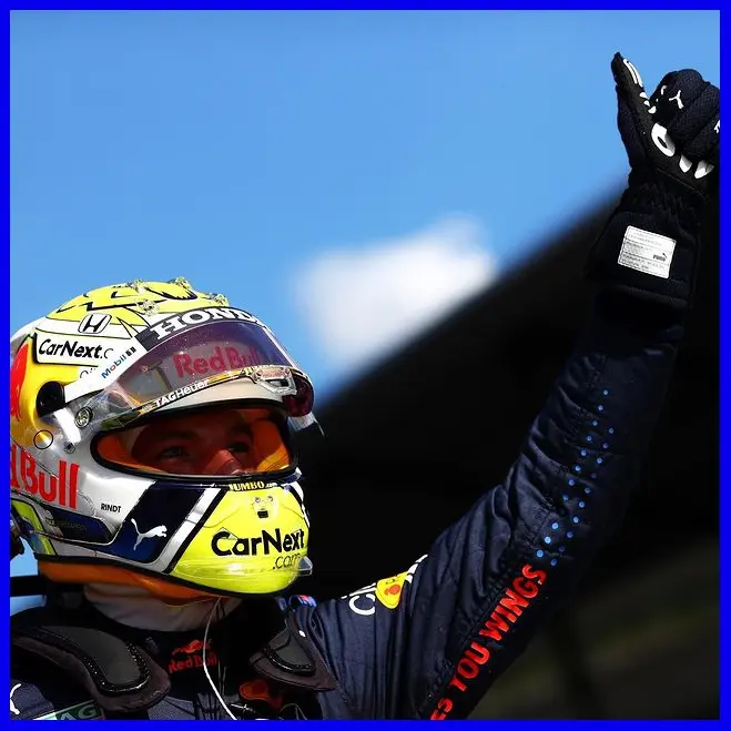 Max Verstappen thống trị Red Bull Ring 2021 bằng chiếc nón bảo hiểm Schuberth nắng vàng