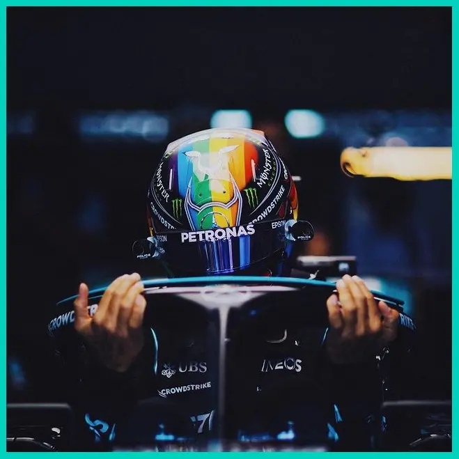Lewis Hamilton ở chặng đua GP Qatar 2021