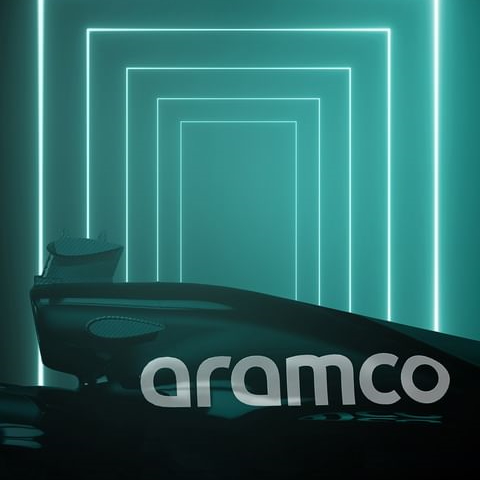 Nhận tài trợ của Aramco nhưng đội đua Aston Martin vẫn sử dụng sản phẩm Petronas