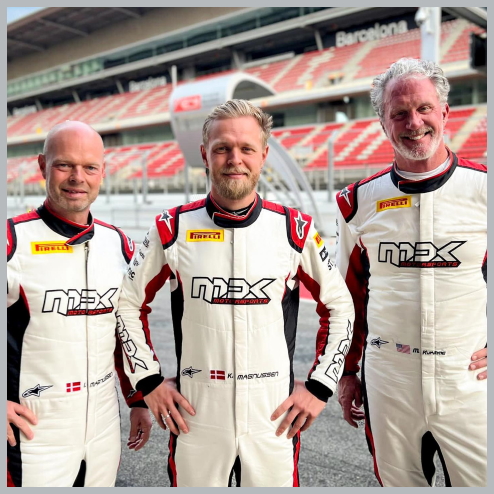 Đội đua MDK Motorsports tham gia giải đua Daytona 24h