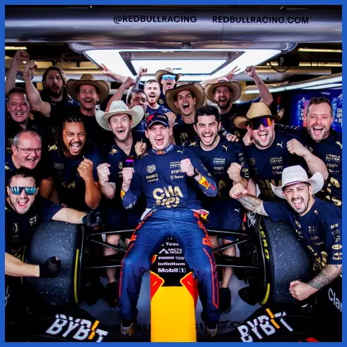 Max Verstappen cùng tập thể đội đua Red Bull Racing nhận đề cử các giải thưởng chính của Laureus 2023