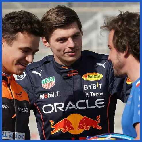 Đội đua tưởng tượng Verstappen Racing Team sẽ có hai tay đua Lando Norris và Fernando Alonso