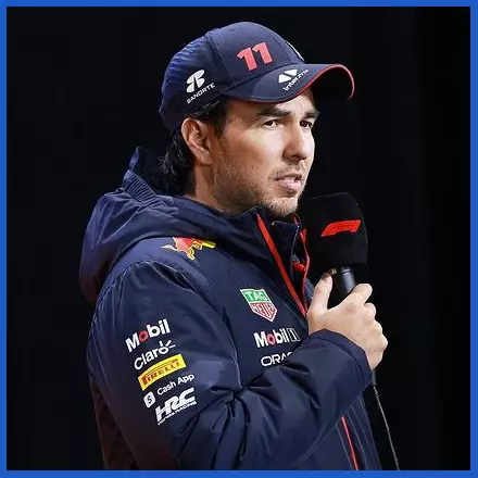 Sergio Perez ở buổi lễ ra mắt xe F1 2023 của Red Bull
