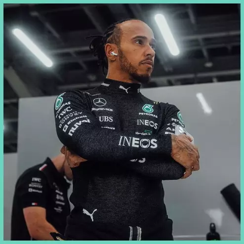 Lewis Hamilton đang cảm thấy khổ sở với chiếc xe Mercedes W14