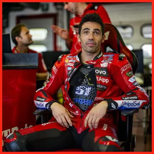 Ducati gia hạn với Michele Pirro, chưa thay đổi những kế hoạch với Enea Bastianini