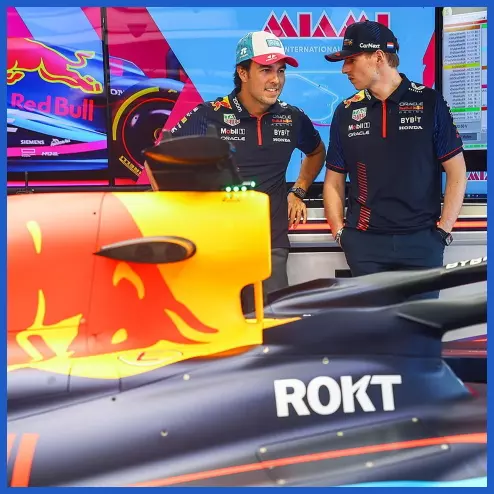 Sergio Perez và Max Verstappen tham gia một sự kiện bên lề chặng đua GP Miami 2023