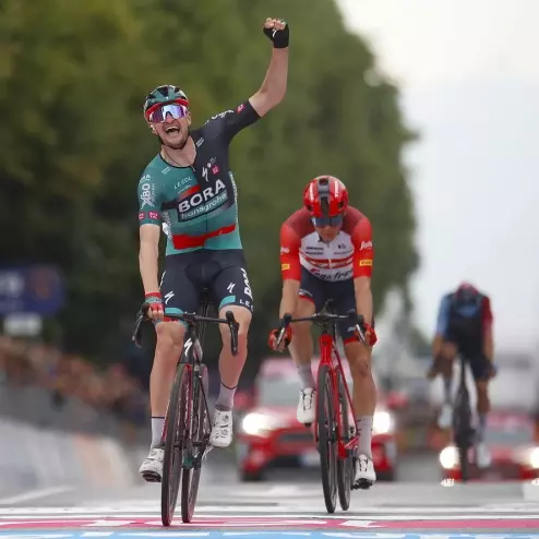 Ảnh: Nico Denz chiến thắng chặng 12 Giro d'Italia 2023