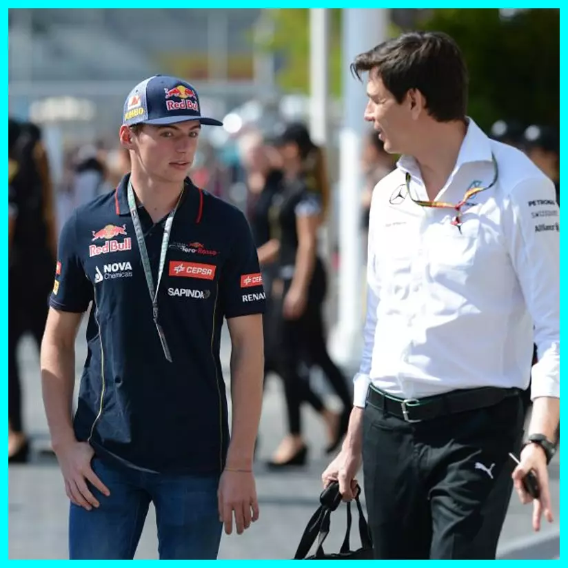 Đội trưởng Mercedes hối hận không hỏi thăm Max Verstappen sau vụ tai nạn ở Silverstone 2021