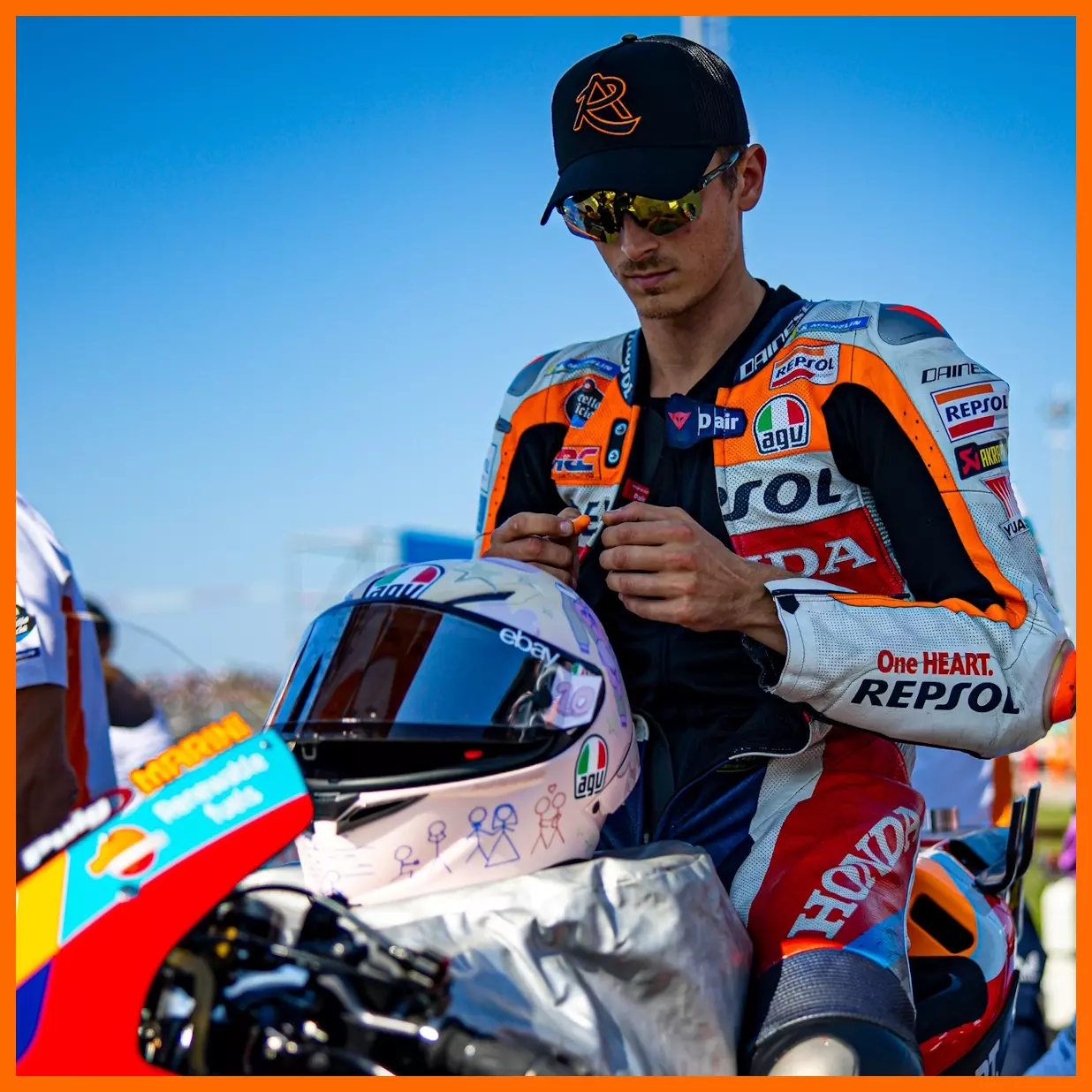 Ảnh: Luca Marini trước cuộc đua Sprint race MotoGP Emilia Romanga 2024