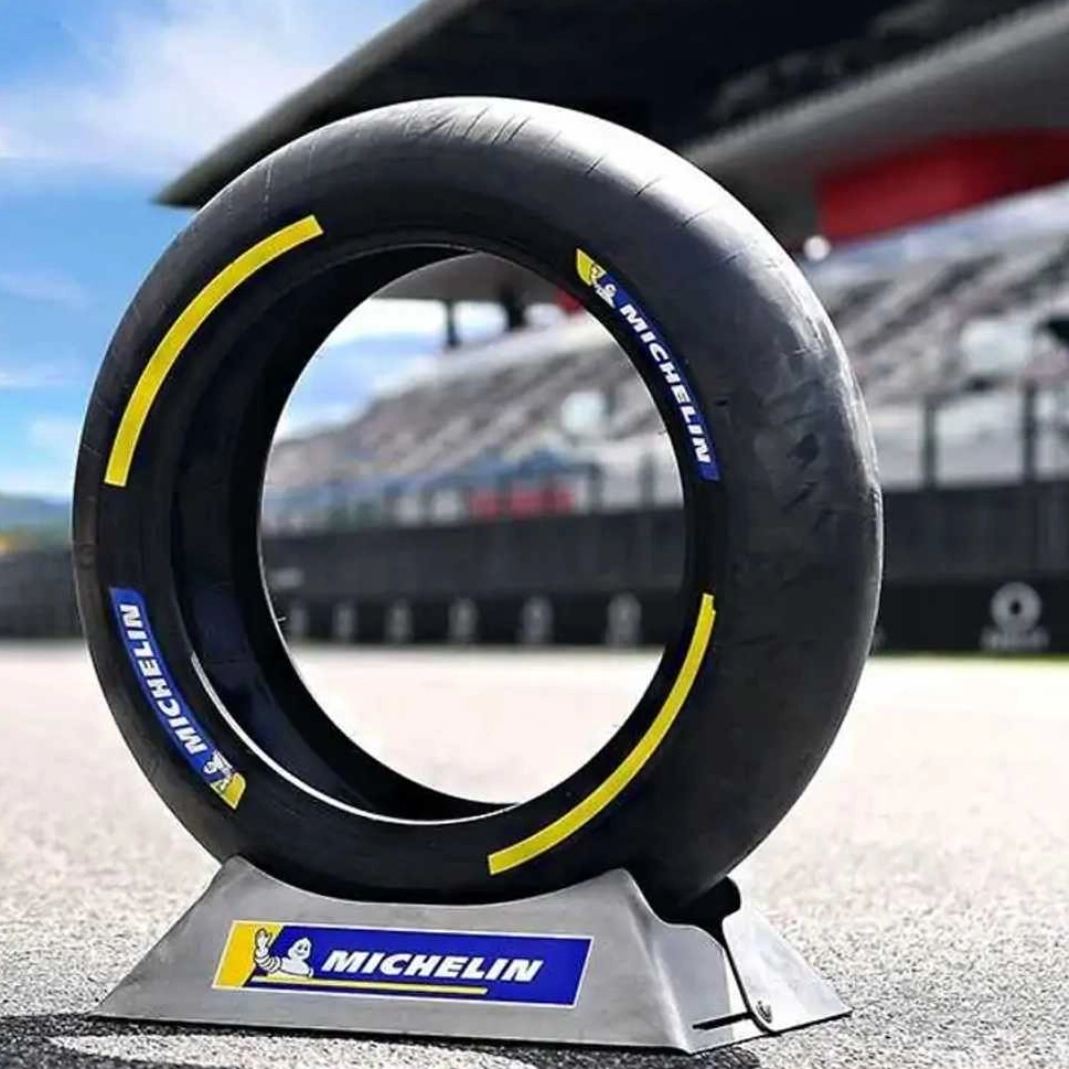 Michelin sẽ cung cấp lốp xe MotoGP đến năm 2026