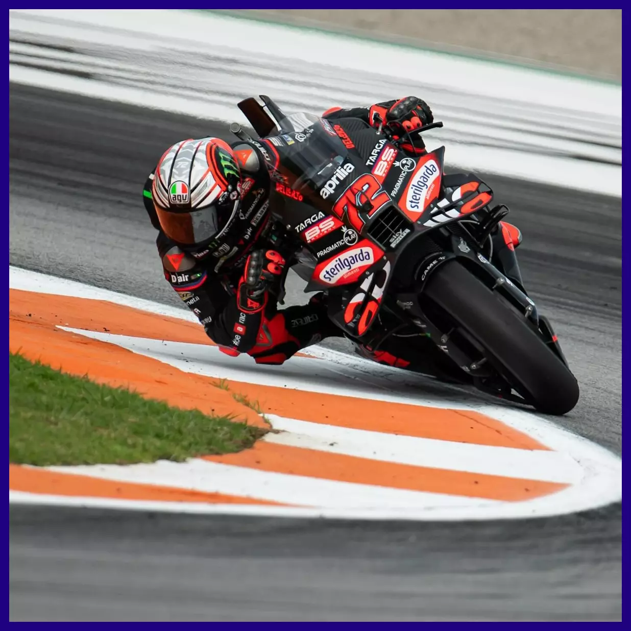 Marco Bezzecchi ở chặng đua MotoGP Valencia 2025 trường đua Ricardo Tormo